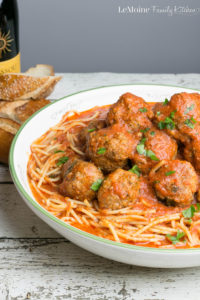 Classic Spaghetti & Meatballs