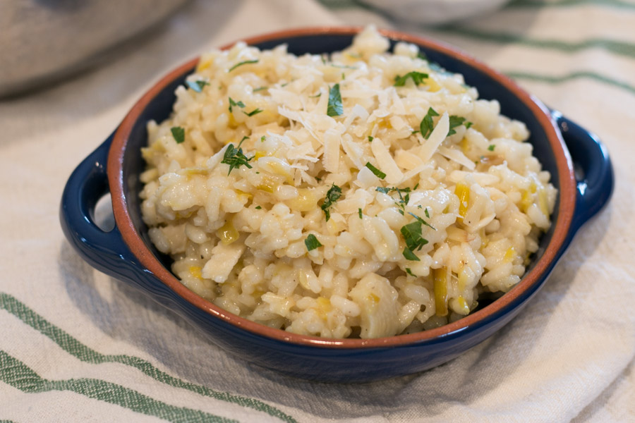 I absolutely love risotto! The creaminess, the endless possibilities of flavors and the simple comfort of a bowl of risotto. This Lemon Leek Risotto is so good. Simple ingredients, a little patience and big flavor. I think you'll be surprised at how easy it actually is to make this dish.