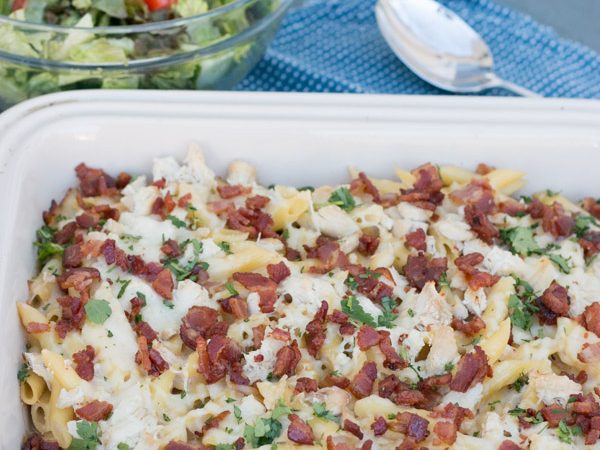 I really need to make more dishes like this one! It was so easy, its seriously tasty and my whole family LOVED it! This Chicken & Bacon Penne Alfredo Casserole comes together so quickly and can be made a day or two ahead of time making it the PERFECT dinner for any night of the week. Plus- BACON- period.