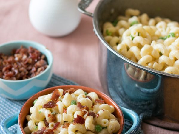 Pasta with Prosciutto, Peas and Mascarpone